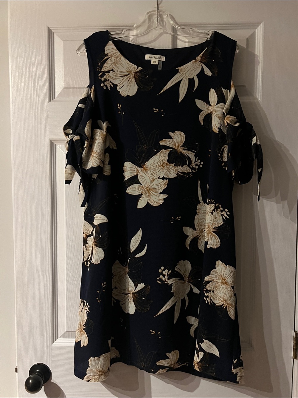 Simply Noelle Navy Floral Cold-Shoulder Midi Dress